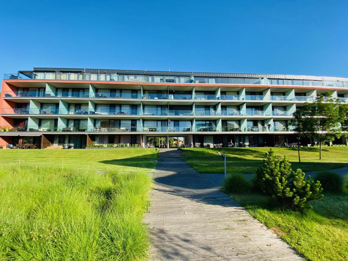 Bl Lakeside Apartman Balatonlelle Esterno foto