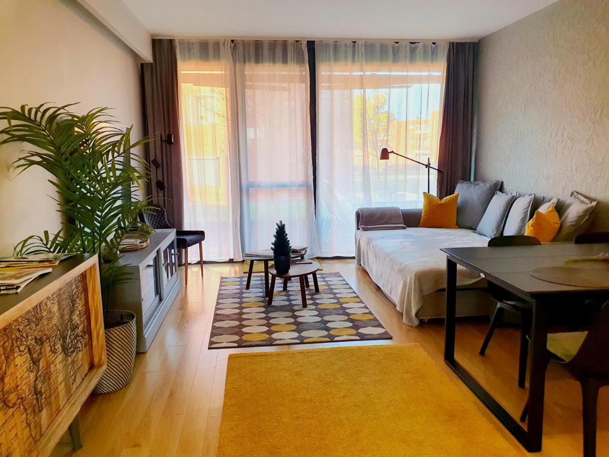 Bl Lakeside Apartman Balatonlelle Esterno foto