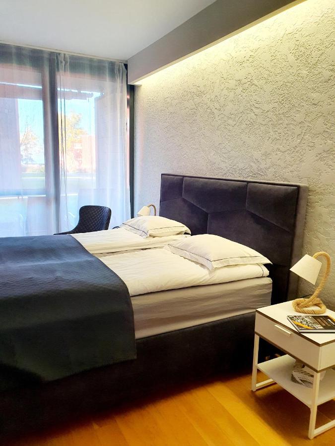 Bl Lakeside Apartman Balatonlelle Esterno foto