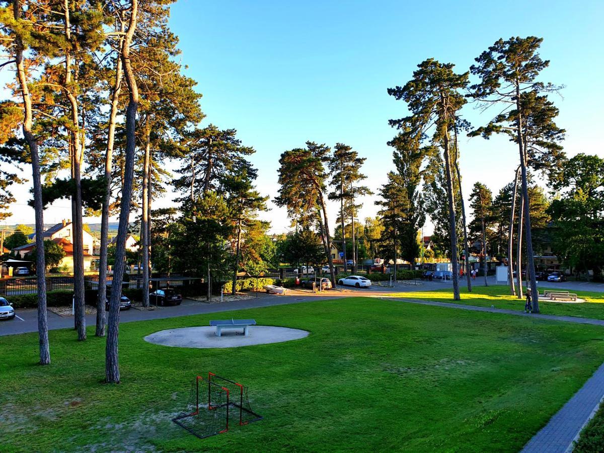 Bl Lakeside Apartman Balatonlelle Esterno foto