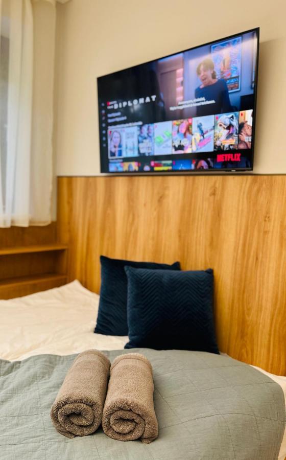 Bl Lakeside Apartman Balatonlelle Esterno foto